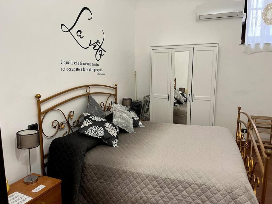 צ'פאלו Casa Vacanze Mimi מראה חיצוני תמונה